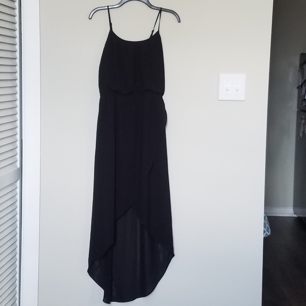 Black high-low maxi dress